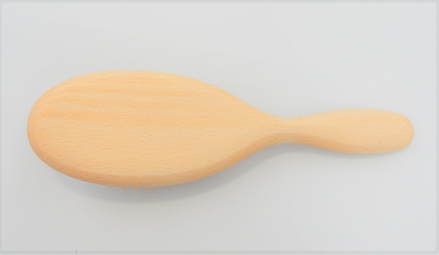 Haarbürste mit Holzstiften in 3 Varianten
